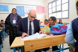 وزير التربية والتعليم ومحافظ أسوان يتفقدان ٦ مدارس هناك لمتابعة انتظام العملية التعليمية