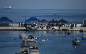 غرق قارب مهاجرين قبالة سواحل مالطا ومصرع شخص وإنقاذ 59 بنغلاديشيا

