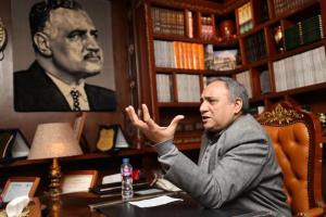 من المشهد الأسبوعية: سيرةُ مصريٍّ.. مع عمار علي حسن وعنه

