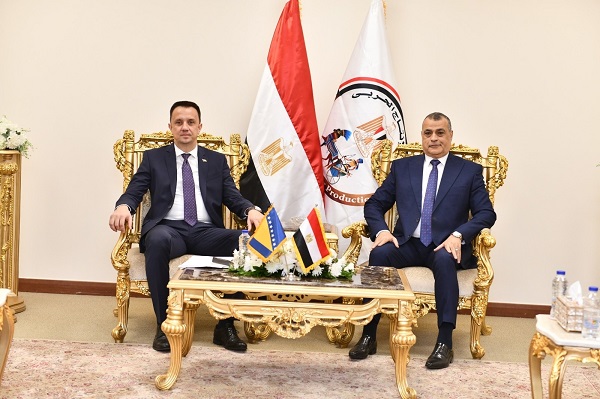 صلاح الدين يبحث مع وزير الطاقة والتعدين البوسني سبل تعزيز التعاون في الصناعات العسكرية والمدنية