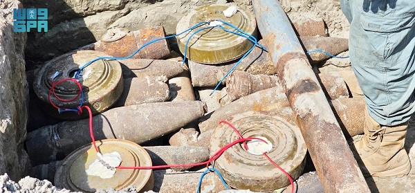 مركز الملك سلمان ينتزع 714 لغمًا عبر مشروع 