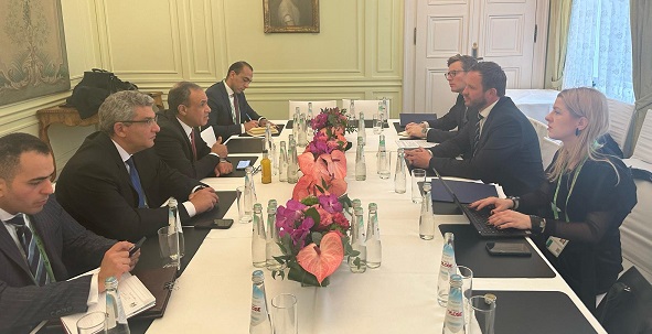 وزير الخارجية يشيد بتنامي العلاقات بين مصر و إستونيا

