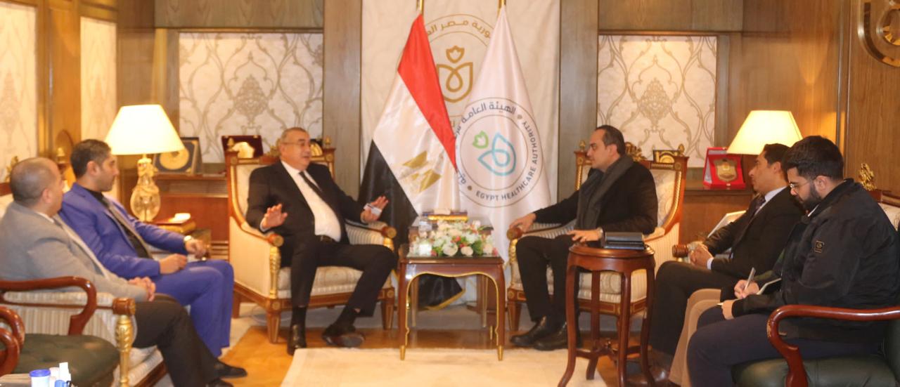 «السبكي»: يلتقي نائب رئيس المجلس التصديري للأجهزة الطبية لبحث سبل تعزيز أجهزة الرعاية الصحية  

