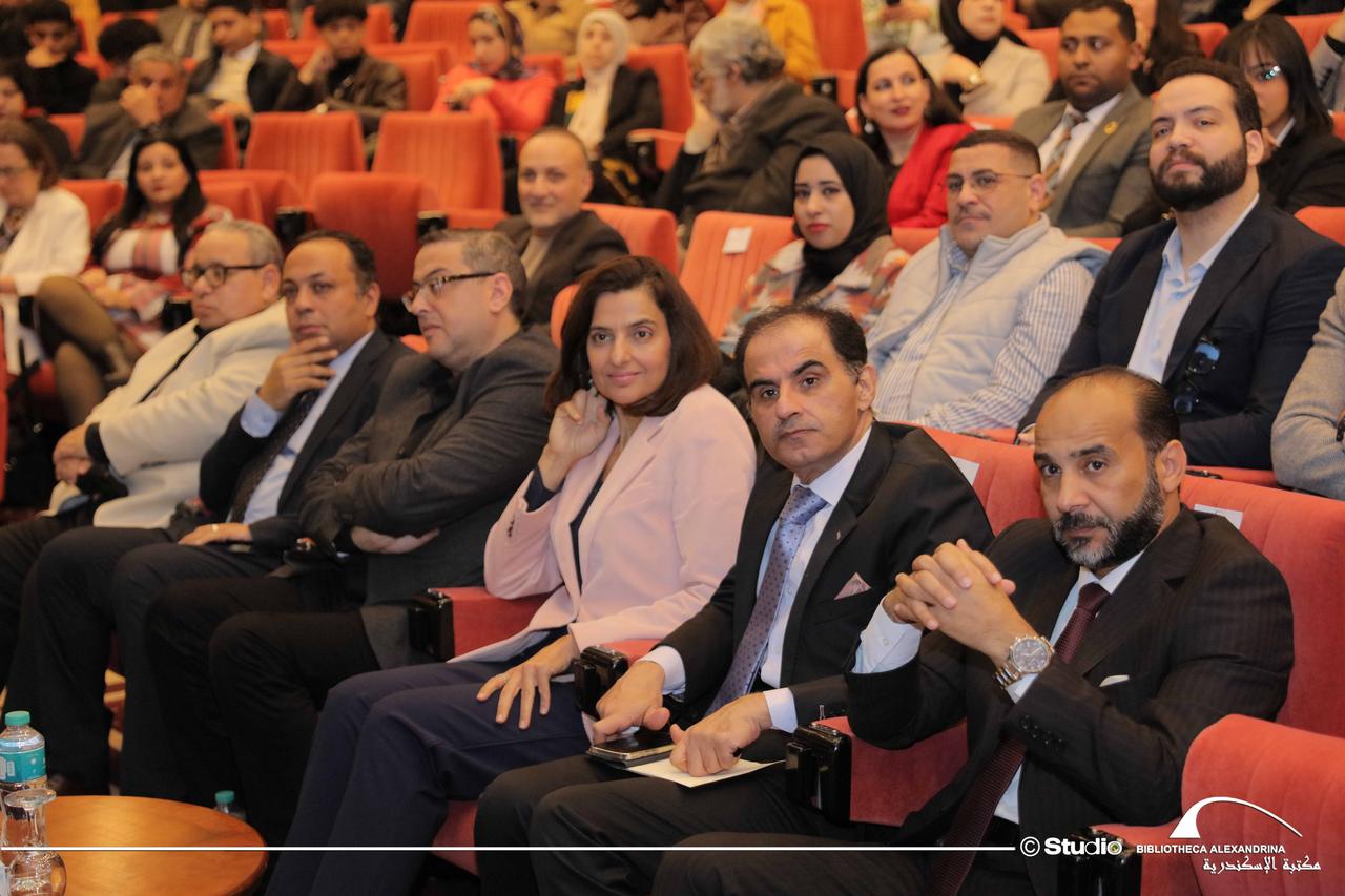 فال الدين وجرجيس وخلف وحنين الصالح وندا ونادية النجار في القائمة القصيرة للبوكر