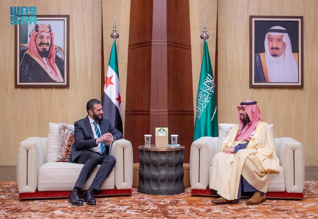 ولي العهد السعودي يستقبل الرئيس السوري لبحث العلاقات الثنائية وتطورات الأوضاع في المنطقة