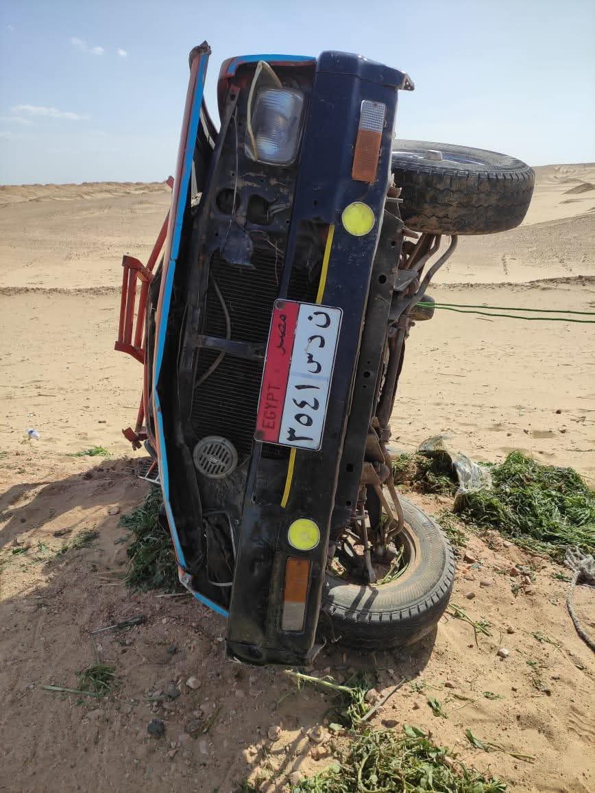 محافظ المنيا يوجّه بتقديم كافة أوجه الرعاية الصحية لـ 20 مصابا بحادث سيارة ربع نقل بملوى