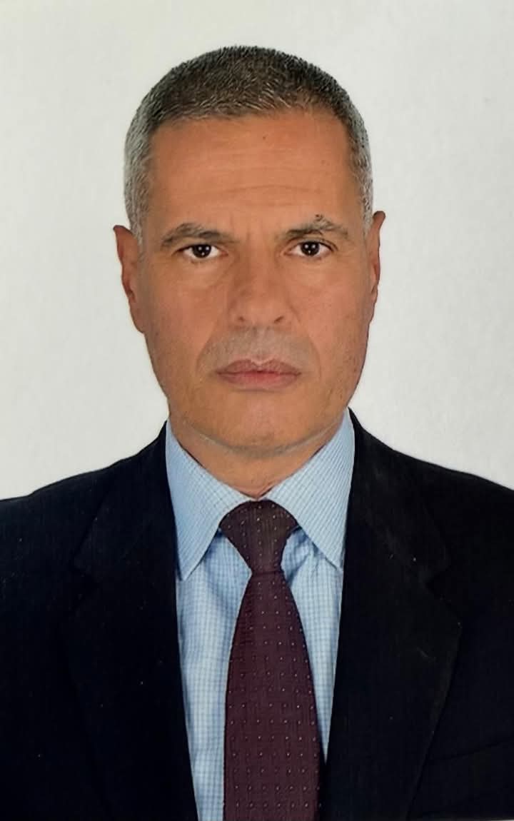 الطيار أحمد عادل رئيسًا لمجلس إدارة الشركة القابضة لمصر للطيران

