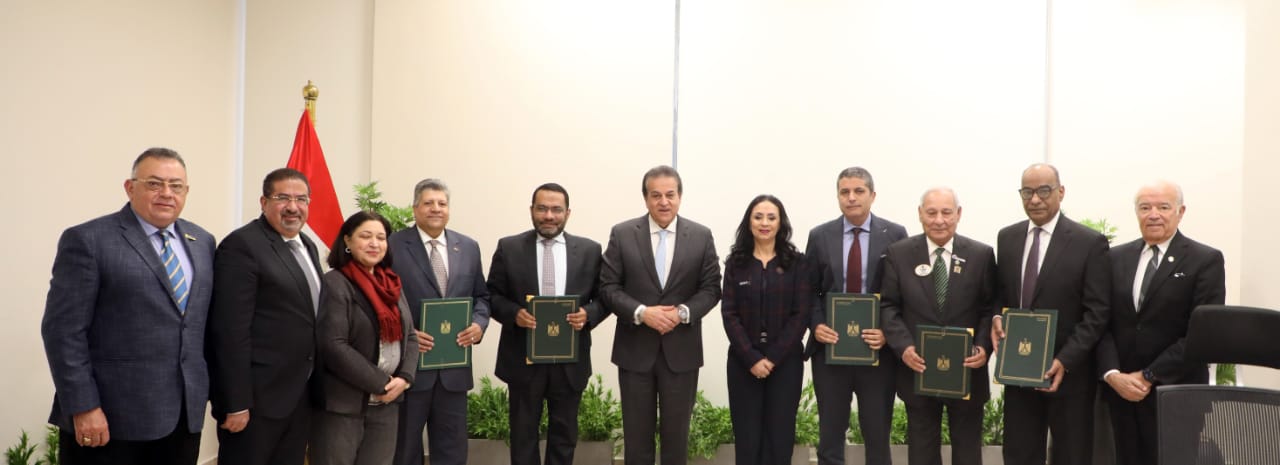 وزيرا الصحة والتضامن يشهدان توقيع بروتوكول تعاون مع الجمعية العالمية لأندية 
