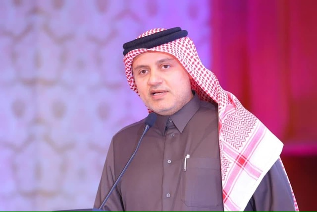 بالصور.. سفير قطر يشارك في حملة 