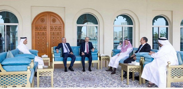 اجتماع وزراء خارجية مصر والسعودية والأردن وقطر والإمارات وأمين سر منظمة التحرير الفلسطينية في الدوحة