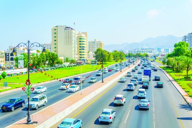 تحت شعار 