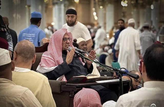الشؤون الدينية السعودية تكثف الدروس التوجيهية بالحرمين في العشر الأواخر من رمضان