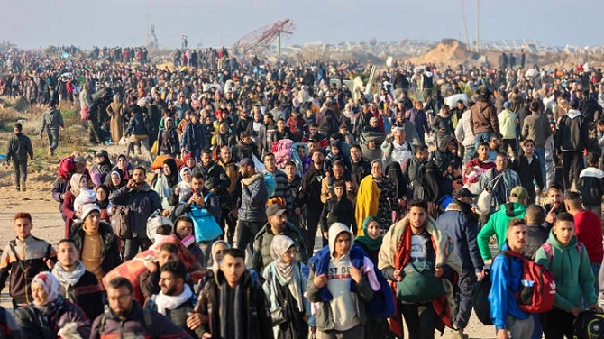 مصر تنفي مزاعم الاستعداد لنقل نصف مليون فلسطيني من غزة إلى شمال سيناء

