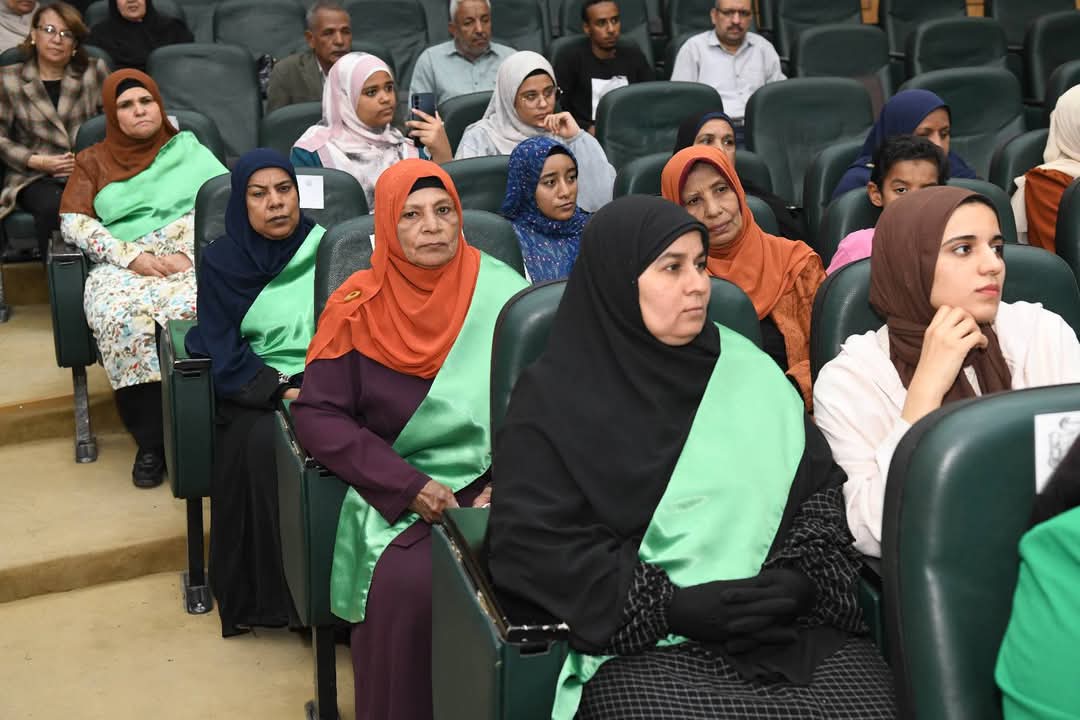 تكريم الأمهات المثاليات بقنا