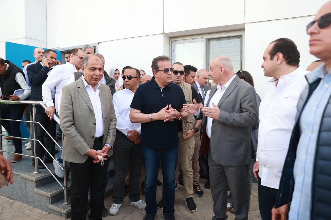 وزير الصحة ومحافظ المنيا يتفقدان مستشفى العدوة المركزي