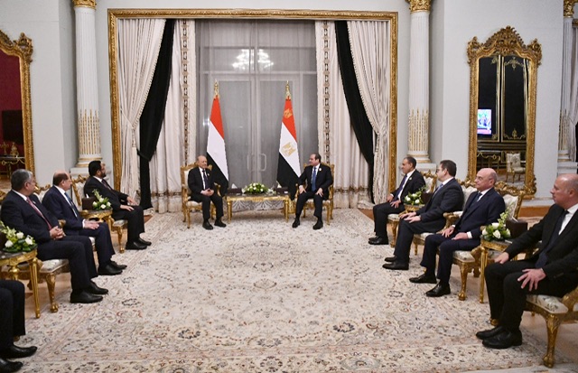 السيسي يؤكد دعم مصر لوحدة اليمن ويشدد على الحل السياسي للأزمة