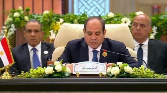 القمة العربية الطارئة: إدارة غزة المؤقتة ستعمل تحت مظلة الحكومة الفلسطينية
