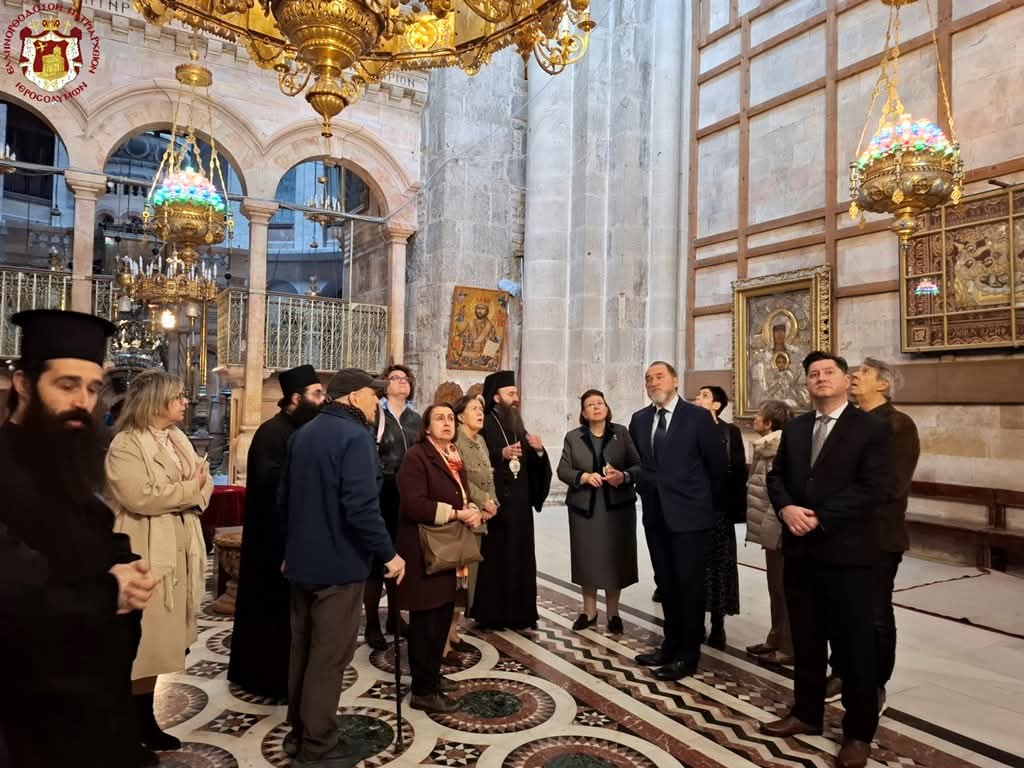 استقبال بطريرك القدس لوزيرة الثقافة اليونانية: دعوات لإنهاء معاناة غزة وتعزيز حماية التراث المقدس