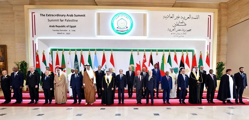 (خط واللا كارت) قصيدة : سعيد صابر