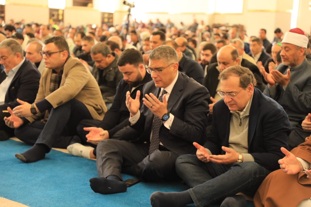 محافظ الجيزة يفتتح مسجد ال منصور بمدينة أكتوبر الجديدة