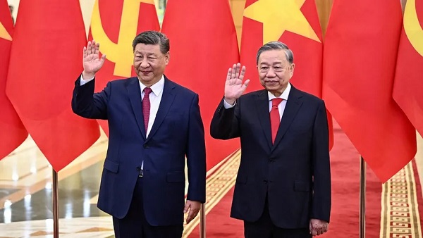 الصين وفيتنام  توقعان 45 وثيقة لتعزيز التعاون المشترك