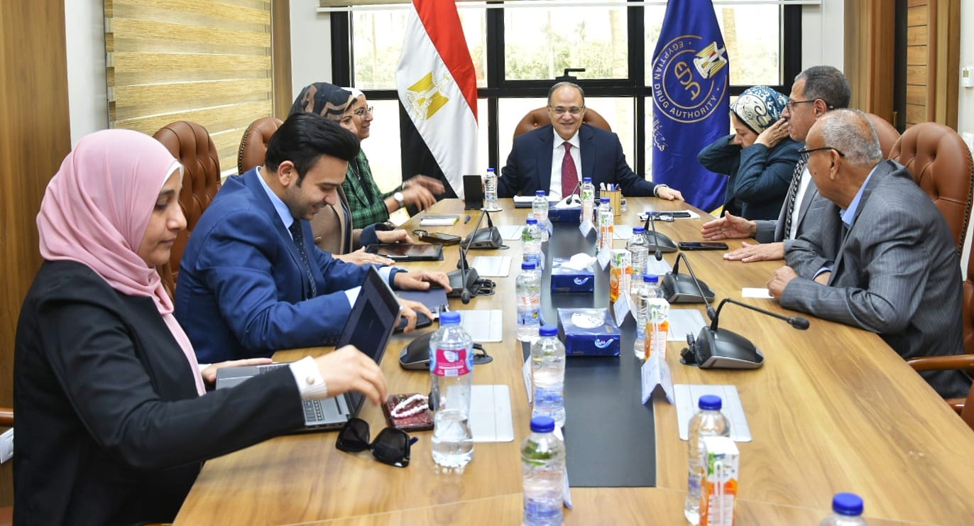 «الغمراوي» يتابع جهود سحب الأدوية منتهية الصلاحية