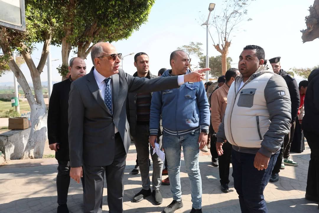 محافظ المنيا يوجه برفع درجة الاستعداد القصوى بمختلف القطاعات والمرافق العامة