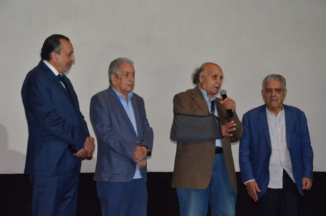 تحت شعار