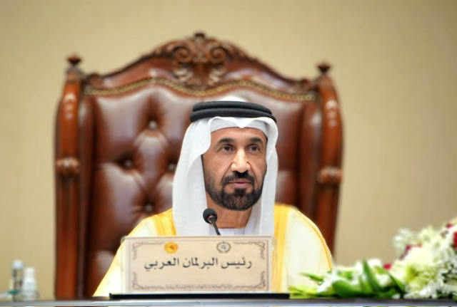 اليماحي  يتوجه للجزائر للمشاركة في المؤتمر الـ 38 للاتحاد البرلماني العربي