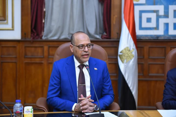 تفاصيل توفير فرص عمل في الأردن لعمال مصريين بقطاع تصريح العمل الحر من قبل وزارة العمل  



