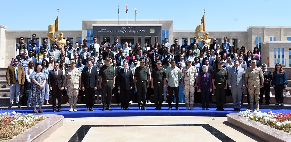 بالتعاون مع وزارة الشباب والرياضة القوات المسلحة تنظم زيارات ميدانية لوفد شبابي للمنشآت العسكرية