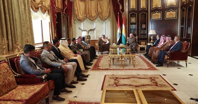 بارزاني يستقبل وفدًا من عشيرة البغزات المنتمية لقبيلة الجبور