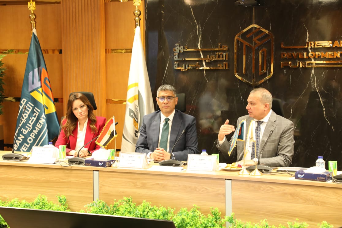 محافظ الجيزة يلتقي برئيس صندوق التنمية الحضرية لبحث تعزيز التعاون في المشروعات المشتركة