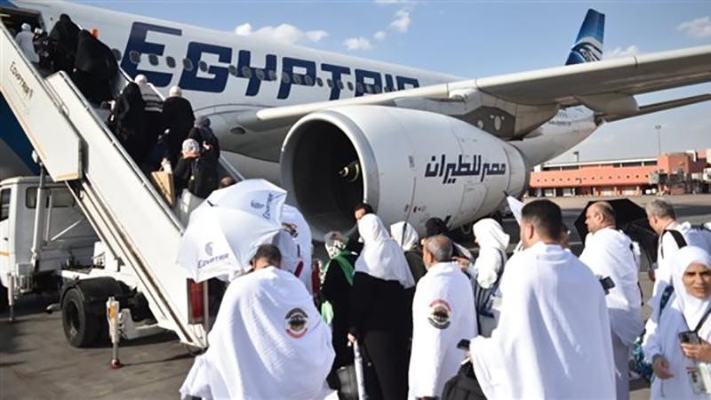 مصر للطيران تسير غدًا 13 رحلة جوية لعودة حجاج بيت الله الحرام

