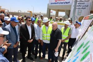 وزير الإسكان ومحافظ المنيا يتفقدان محطتي مياه شرب العدوة الجديدة والعدوة 1 و 2 بالمحافظة