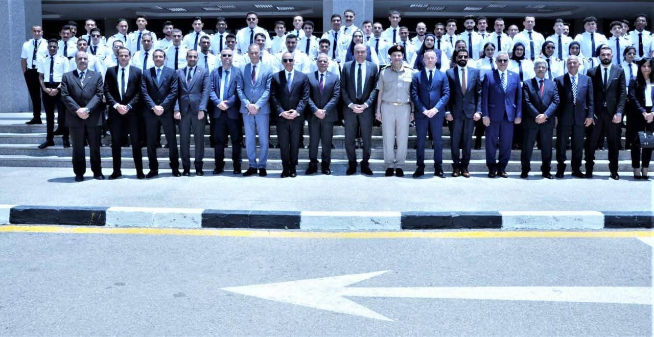 وزير الطيران والسفير الإيطالي يشهدان توقيع بروتوكول تعاون استراتيجي بين SAVIS  وأكاديمية FLYON Aero 

