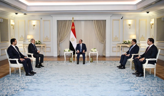 في لقاء بمدينة العلمين.. الرئيس السيسي يؤكد لحفتر أن أمن ليبيا جزء من الأمن القومي المصري