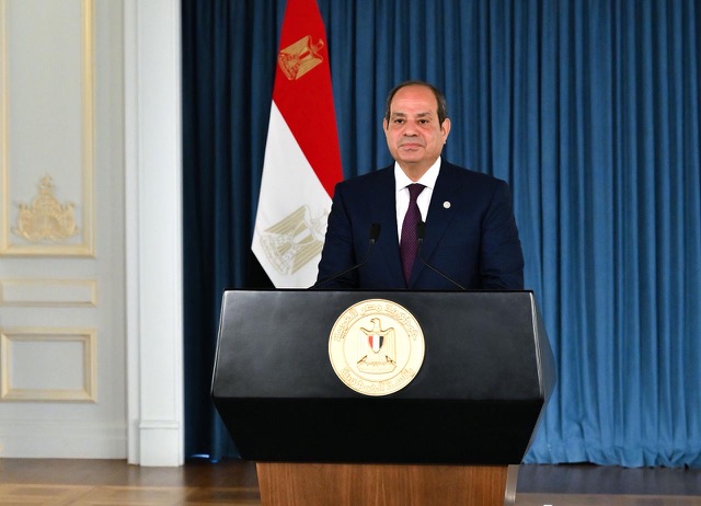 في لقاء بمدينة العلمين.. الرئيس السيسي يؤكد لحفتر أن أمن ليبيا جزء من الأمن القومي المصري