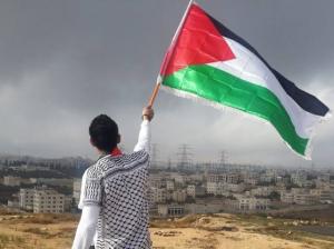 فلسطين ترتقي إلى 
