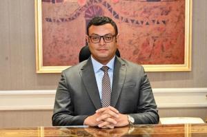 وزير الإسكان يتابع موقف تنفيذ الآلاف من وحدات 