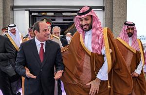 العلاقات المصرية – السعودية.. صمام أمان لا تهزه الفتن ولا عبث 