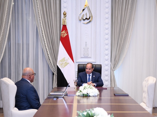 السيسي يتابع مشروعات 