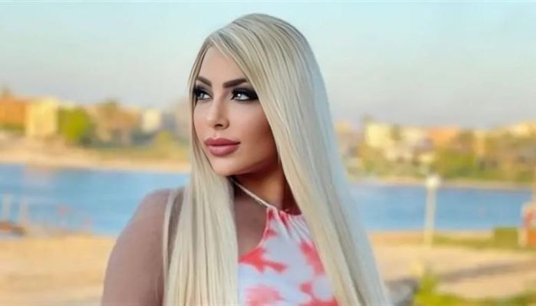 النيابة العامة تأمر بإحالة سارة خليفة و27 آخرين إلى محكمة الجنايات بتهمة جلب مواد تخليق المخدرات


