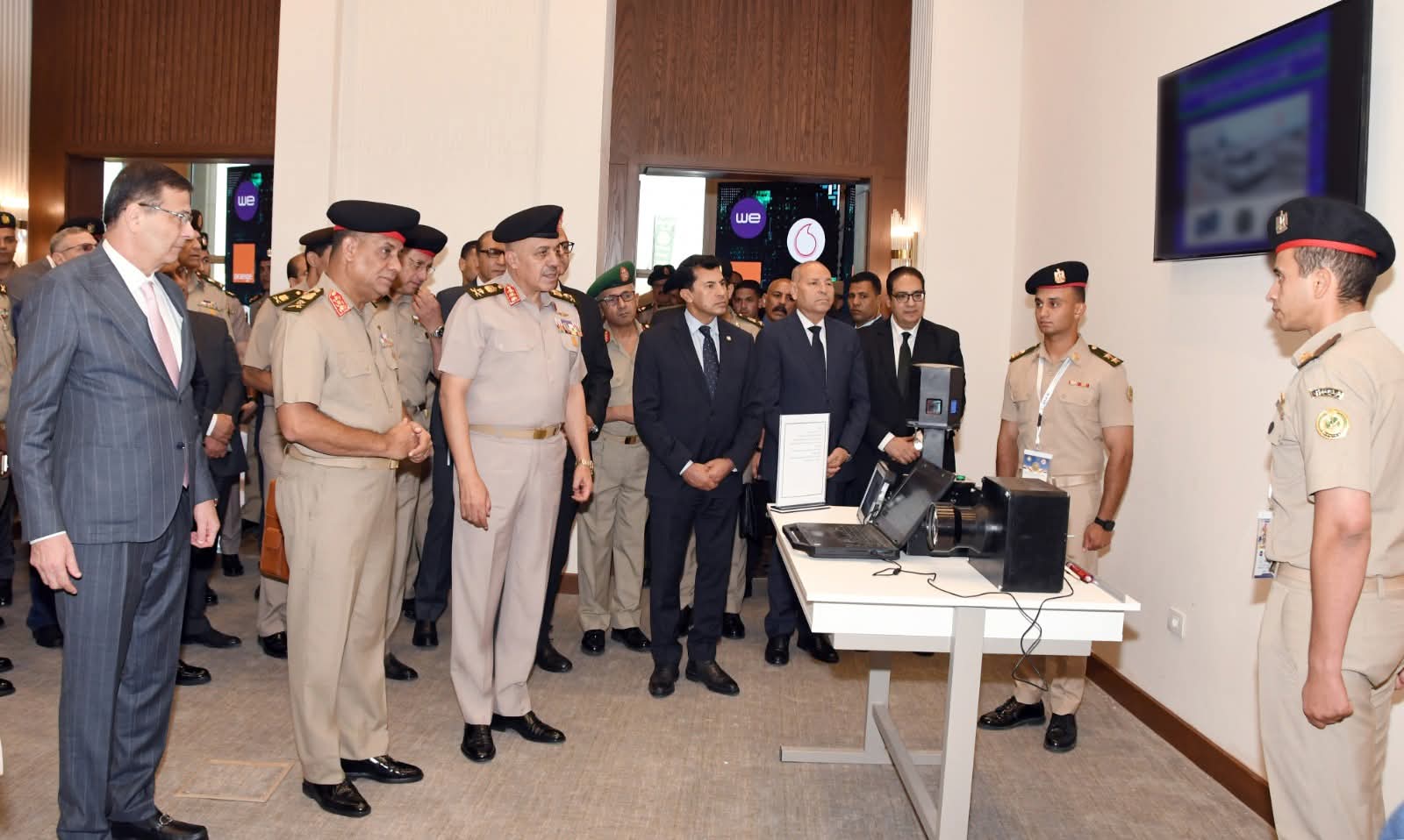 رئيس الأركان يشهد إنطلاق فعاليات المؤتمر العلمى الدولى الخامس للاتصالات