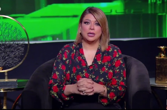 علا شوشة لـ أحمد عبد العزيز : 