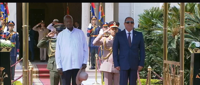 السيسي ورئيس أوغندا يوقعان مذكرات تفاهم ويؤكدان رفض المساس بحقوق مصر المائية