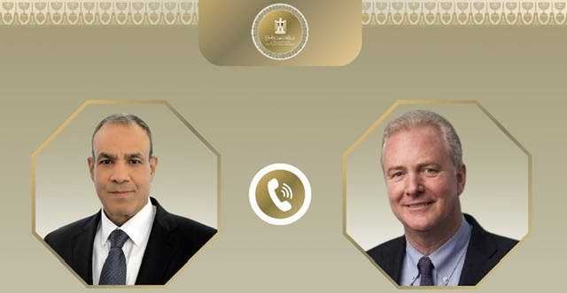 وزير الخارجية يبحث مع سيناتور أمريكي تعزيز العلاقات المصرية الأمريكية وجهود إنهاء أزمة غزة