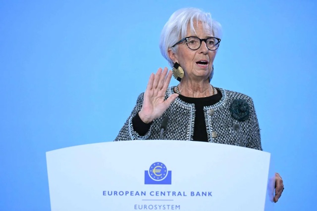 لاجارد: اتفاق التجارة بين أمريكا وأوروبا ينسجم مع توقعات المركزي الأوروبي