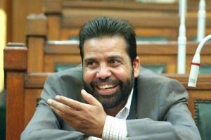 ضبط البرلماني السابق رجب هلال حميدة في كفر الشيخ لتنفيذ أحكام قضائية