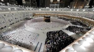 لأول مرة.. السعودية تتيح تأشيرة العمرة إلكترونياً دون وسيط
